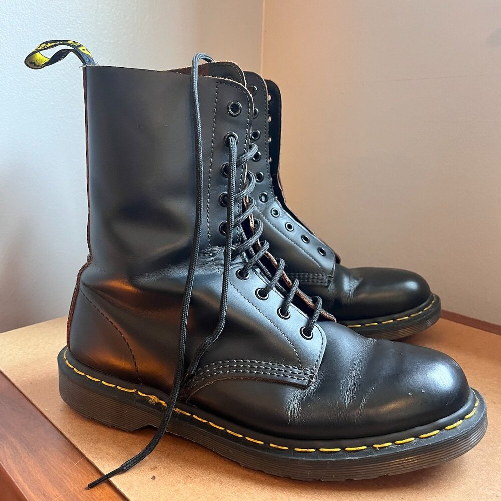 Dr. Marten 10 hole Boots *Made in England*